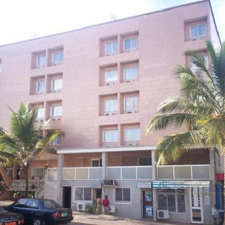 Meumi Palace Yaoundé Zewnętrze zdjęcie